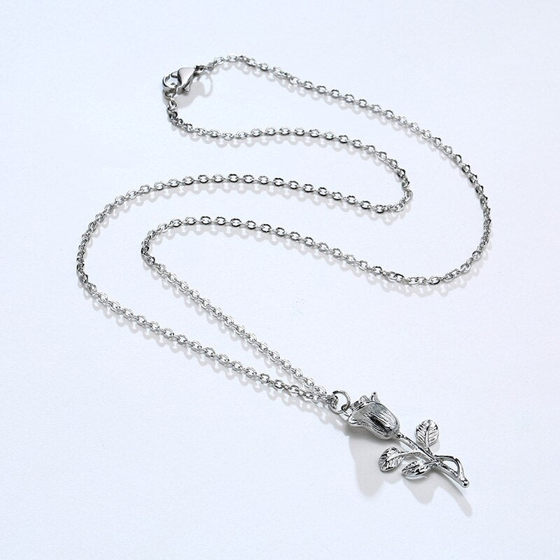 Collar rosa de amor eterno