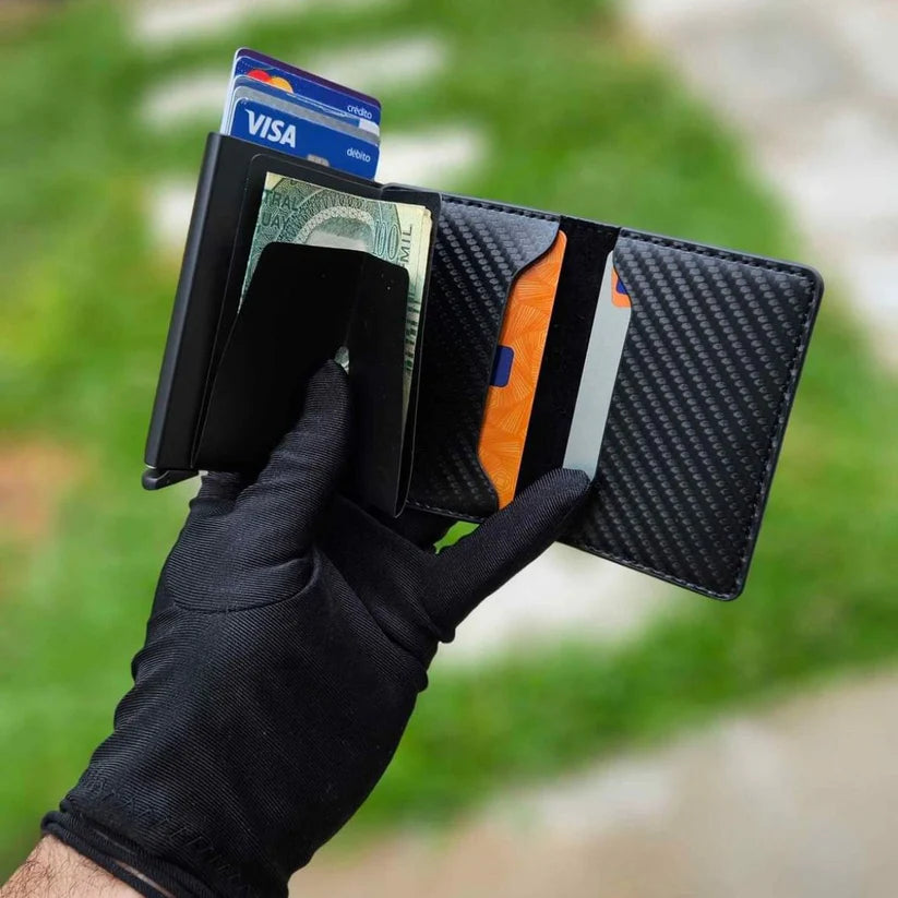 Cartera Aluminio Protección RFID – Bloquea el Robo de Datos