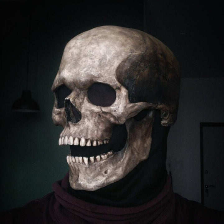 Mascara super realista para Halloween con 40% Off