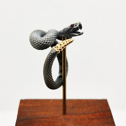 Anillo de Serpiente de paladio